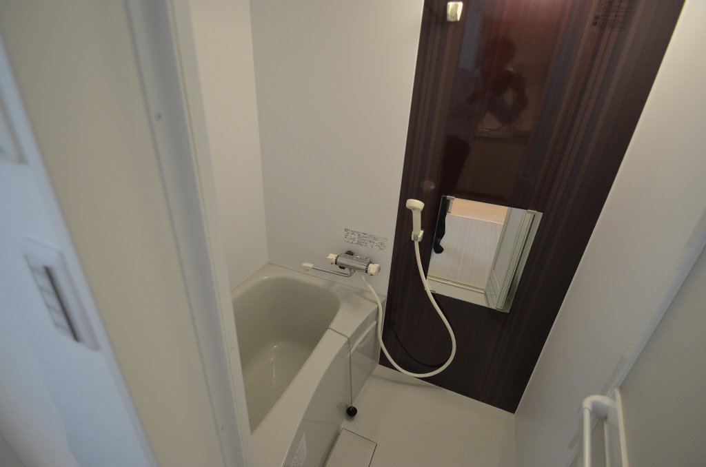 バス・シャワールーム　浴室