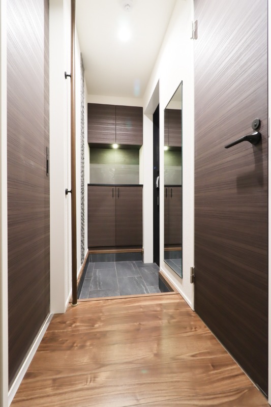 玄関　図面と現状に相違がある場合には現状を優先