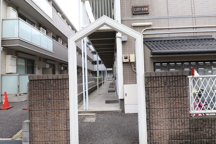 エントランス　建物入口