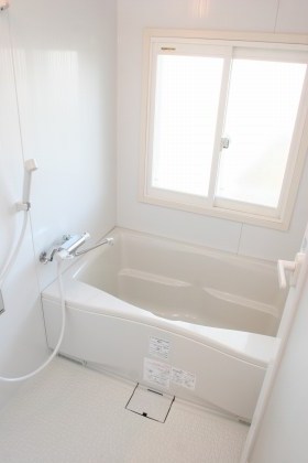 バス・シャワールーム　浴室