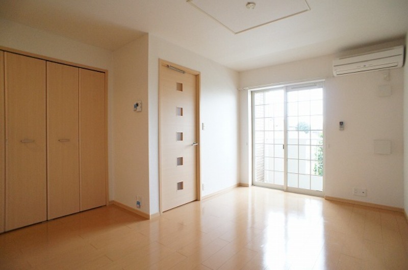 居室・リビング　図面と現状に相違がある場合には現状を優先