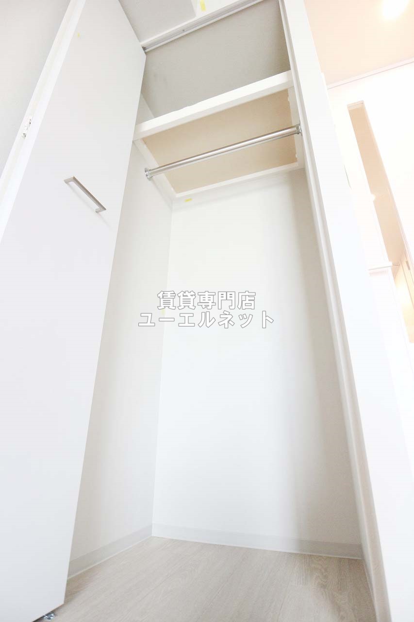 収納　クローゼット付きでお部屋もスッキリ♪