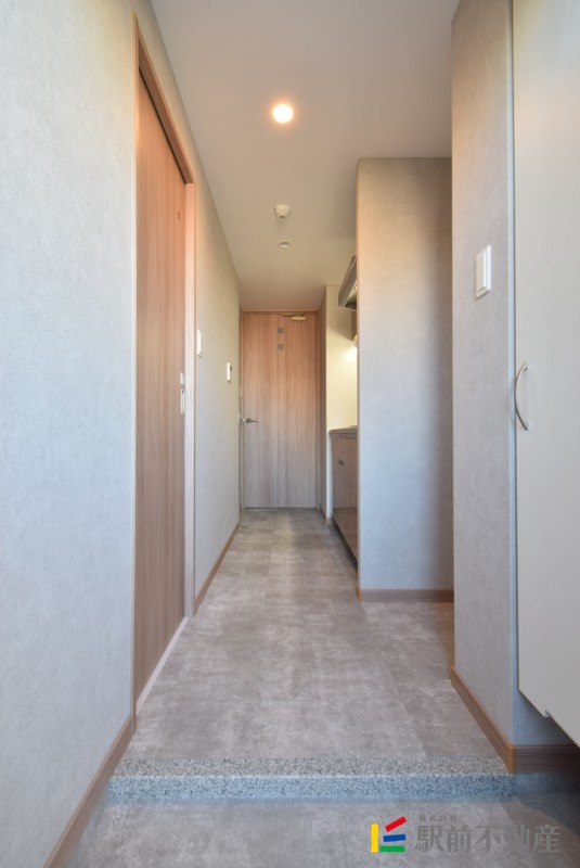 玄関　※同タイプ別部屋