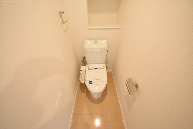 トイレ　トイレ