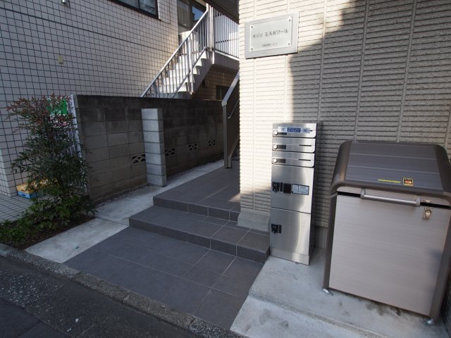エントランス　メゾン・エスポワール
