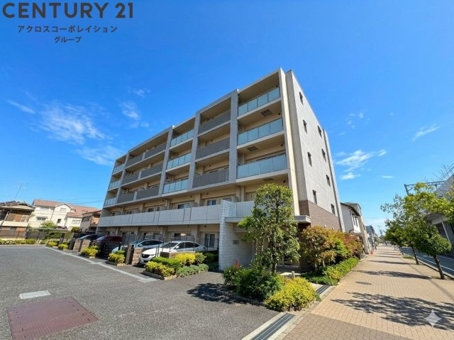建物外観　オートロック付きで安心です！