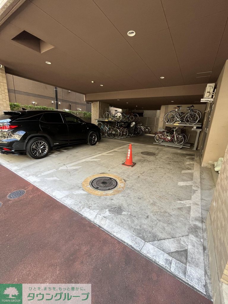 駐車場　外観