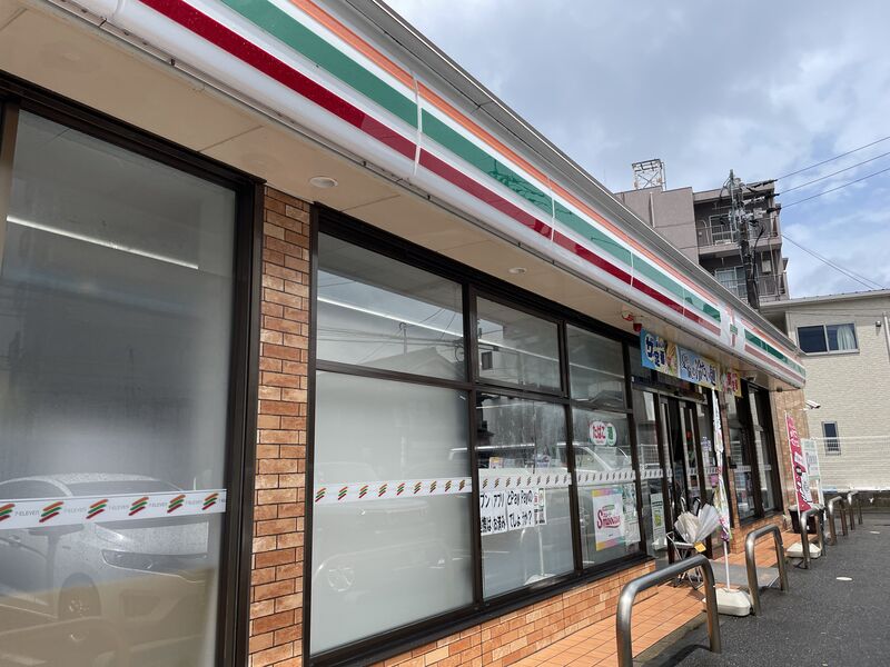 コンビニ　セブンイレブン小倉北方1丁目店（コンビニ）まで651m