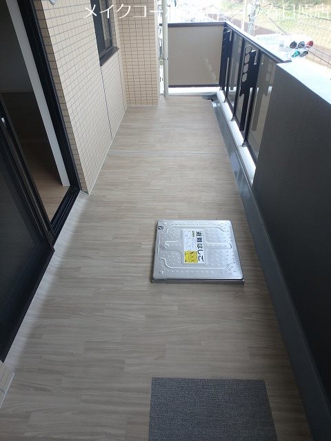 バルコニー　写真は同型タイプ
