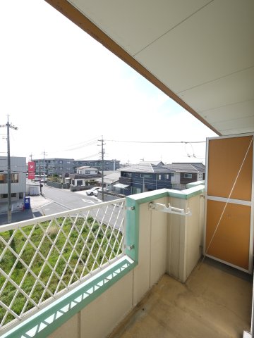 バルコニー　※写真は別の部屋のものです。