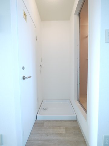 その他　※写真は別の部屋のものです。