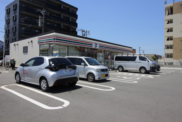 コンビニ　セブン－イレブン　福岡七隈４丁目店（コンビニ）まで230m