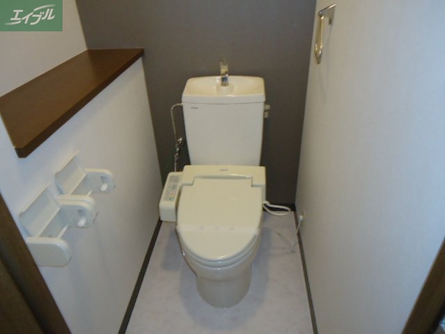 トイレ　シャワー付きトイレ