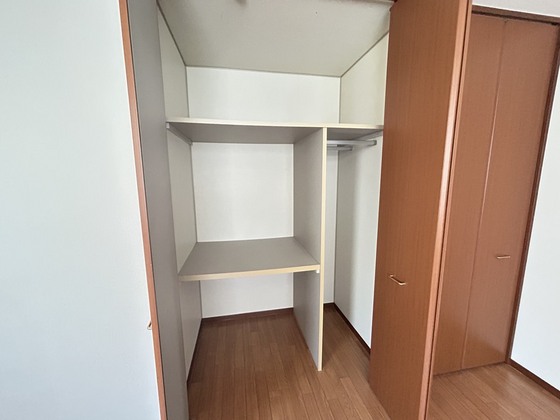 収納　※別部屋の写真です