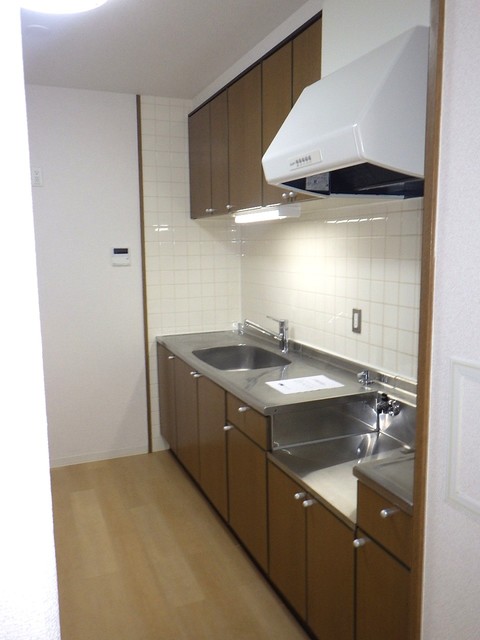 キッチン　お部屋に匂いがつきにくい独立型キッチン