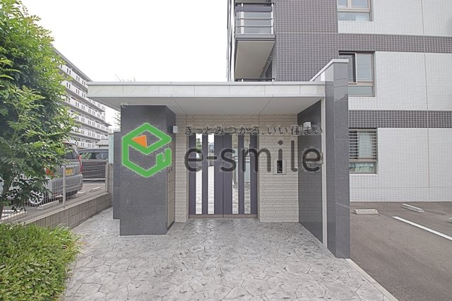 エントランス　毎日通るエントランスはこのようになっています