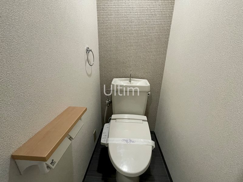 トイレ　別部屋のお写真です。ご参考までに！