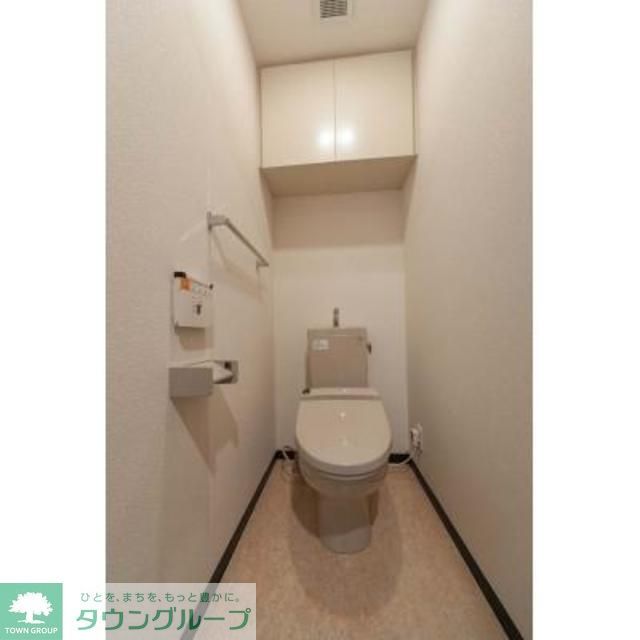 トイレ　※写真は同タイプ住戸です。
