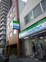 コンビニ　ファミリーマート泉尾一丁目店（コンビニ）まで318m