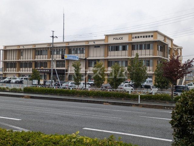 警察署・交番　韮崎警察署甲斐分庁舎（警察署・交番）まで1629m