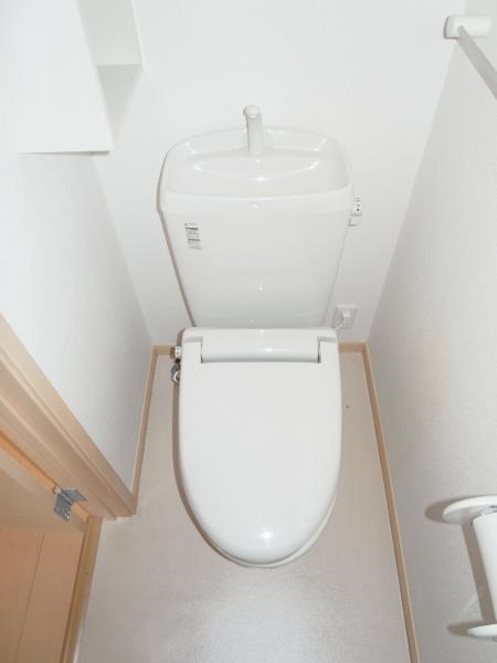 トイレ　トイレ