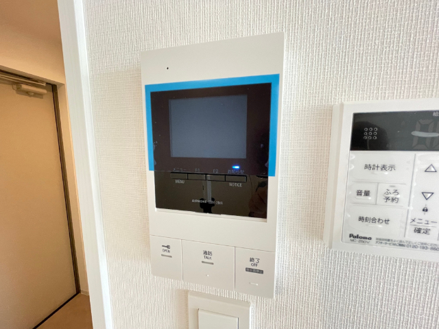 セキュリティ　モニター付きインターホンです