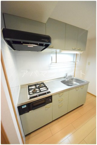 キッチン　ガスコンロ２口付き