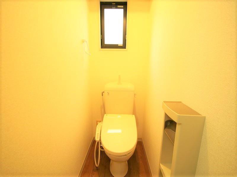 フォーレスTACHIBANA弐番館のトイレ写真