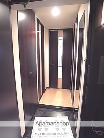 プレジオ清水谷の玄関写真