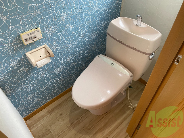 トイレ　トイレも広さ十分で、ゆったりできそうですね