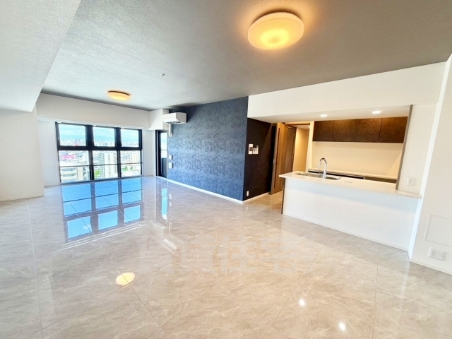 S-RESIDENCE千種belvia TOWRの居間写真