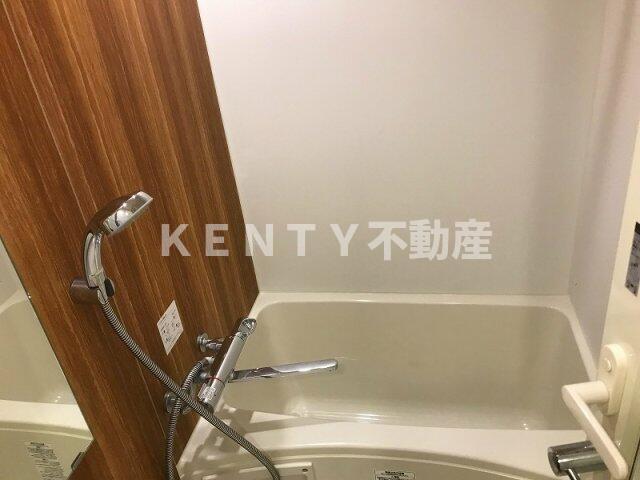 バス・シャワールーム　日々の疲れを癒すお風呂付です