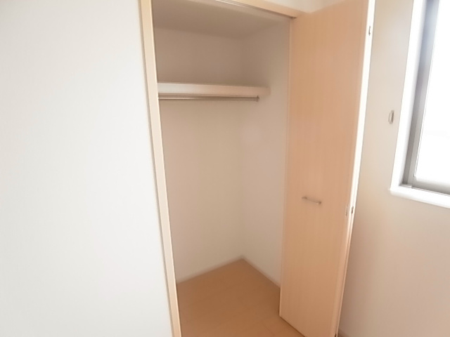 収納　同物件別部屋