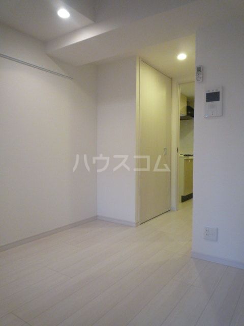 グランド・ガーラ横濱元町の居間写真