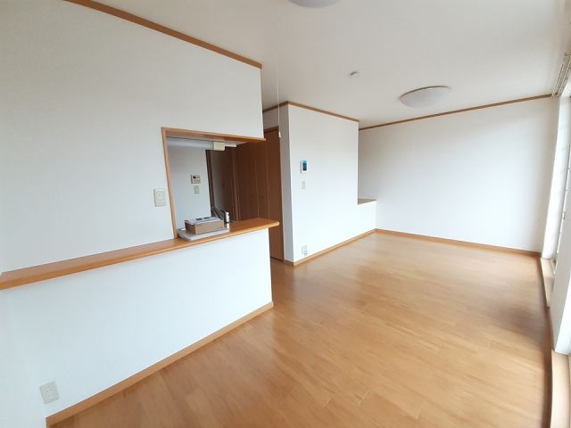 ブリーズ アレイの居間写真