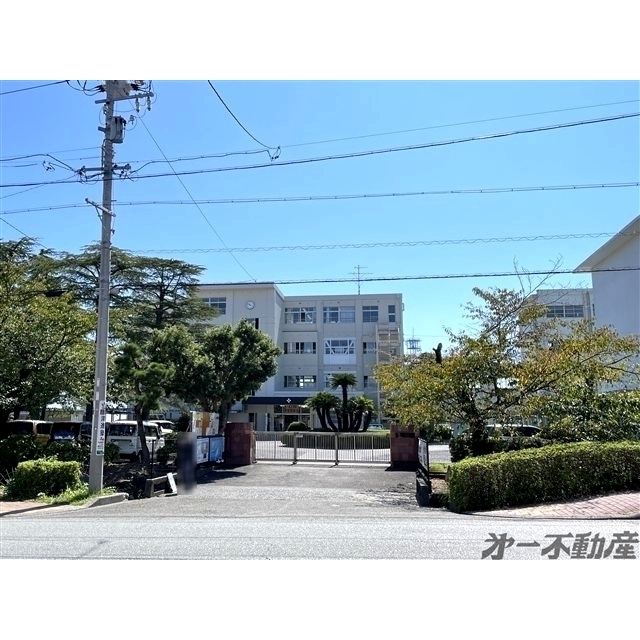 中学校　静岡市立清水第四中学校（中学校）まで1100m
