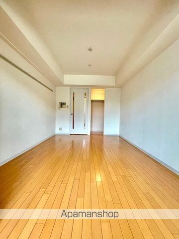 レジディア荻窪の居間写真