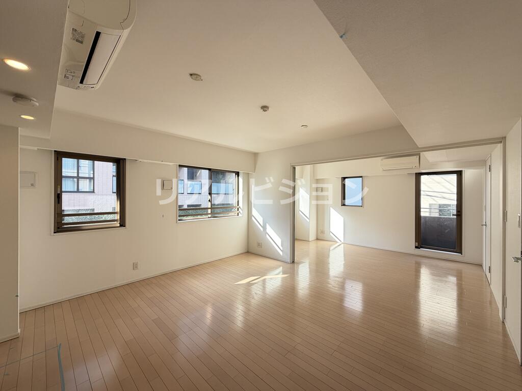 居室・リビング　※他部屋、参考写真※