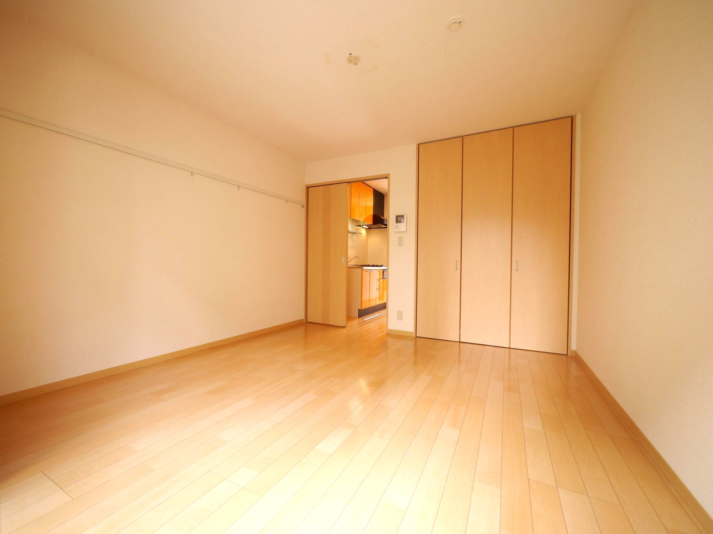 アーバンパレス千早の居間写真