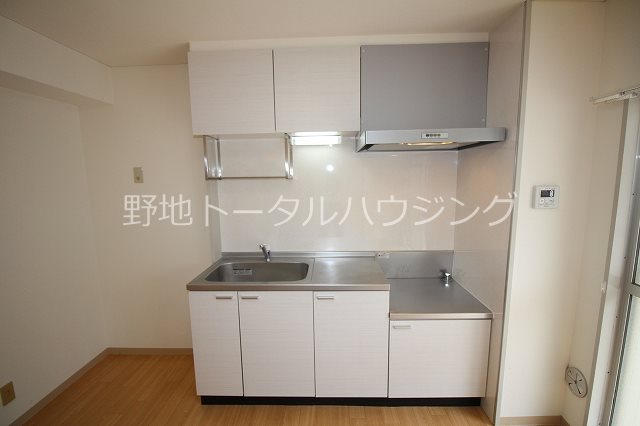 【世田谷区下馬のマンションのキッチン】