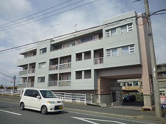 アルカディア岡崎の建物外観