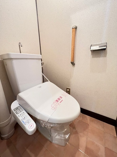 【フォースパレスのトイレ】