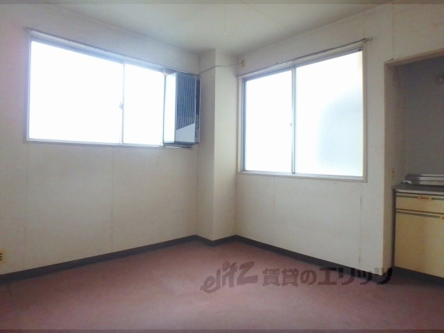 居室・リビング　洋室