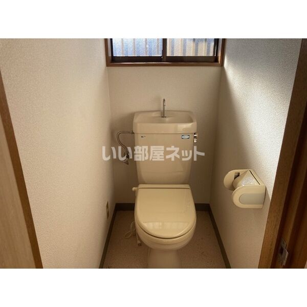 【ハイツ藤平Iのトイレ】