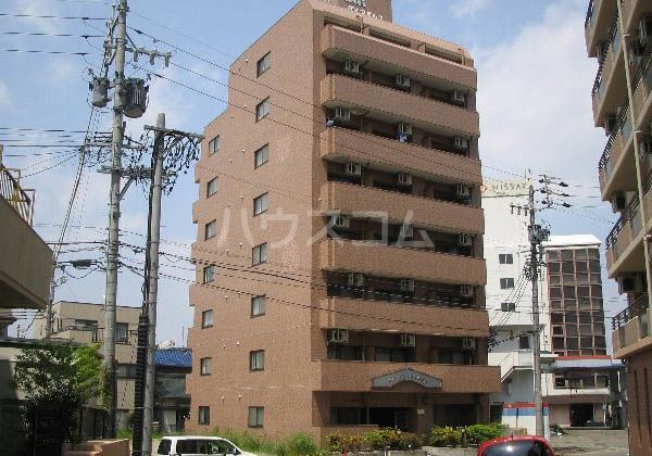 豊田市山之手のマンションの建物外観