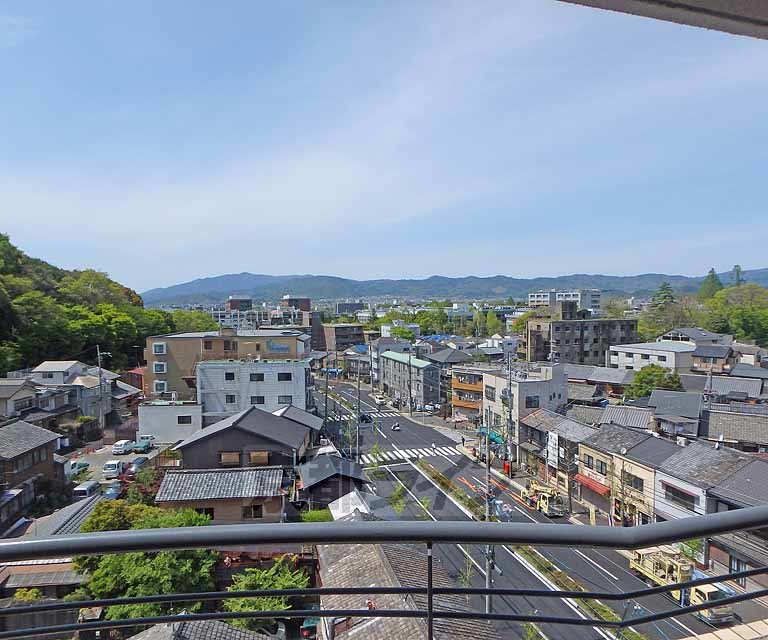 【京都市左京区浄土寺西田町のマンションの眺望】