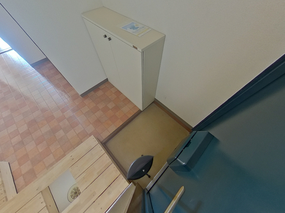 玄関　※別部屋の写真です