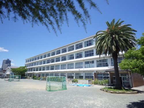 小学校　静岡市立東豊田小学校（小学校）まで628m