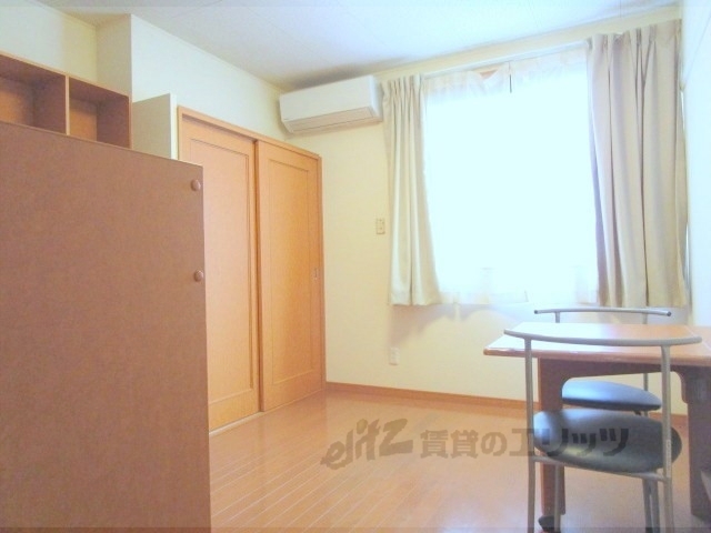 居室・リビング　洋室