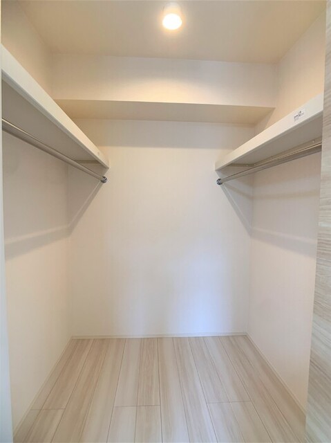 収納　ウォークインクローゼット